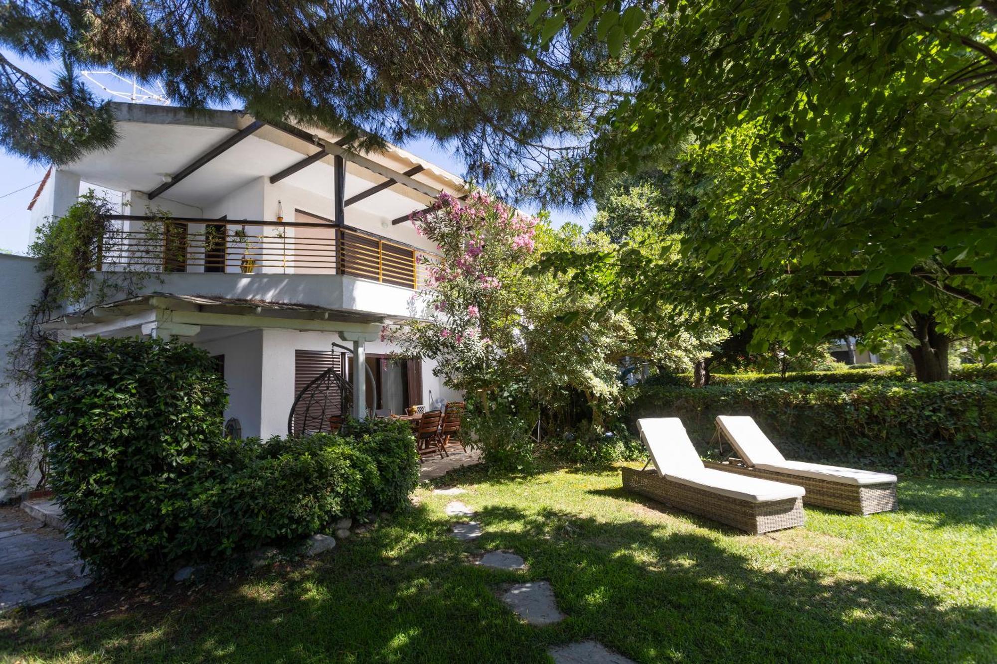 Lovely Villa 3 Min From The Beach Hanioti Exteriör bild